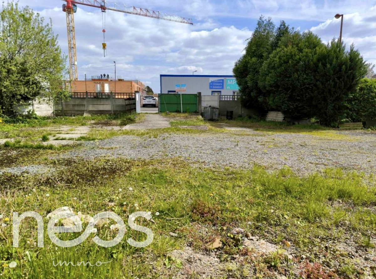  Land in Leforest, France No. 236568