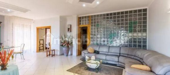 Villa T5 em Bari, Italy N.º 77731 6