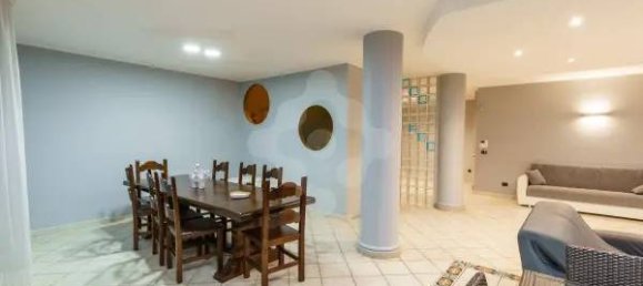 Villa T5 em Bari, Italy N.º 77731 26