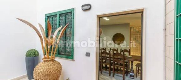 Villa T5 em Bari, Italy N.º 77731 23