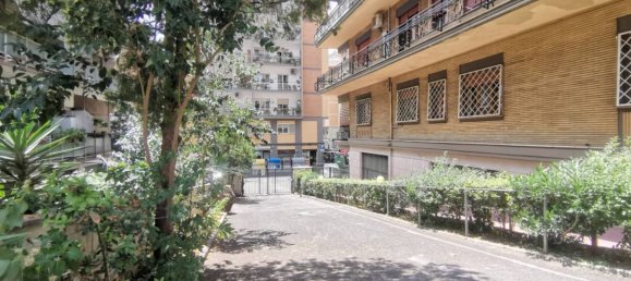 1 chambre Appartement à Rome, Italy No. 311212 22