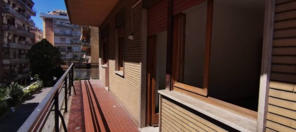 1 chambre Appartement à Rome, Italy No. 311212 2