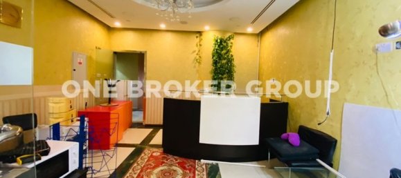 200.8m² Shop in Dubai, UAE No. 1619 3