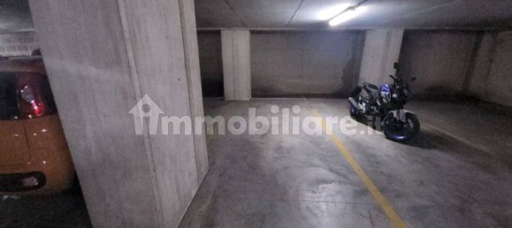  موقف سيارات في Bari, Italy 15متر مربع رقم 301375 4