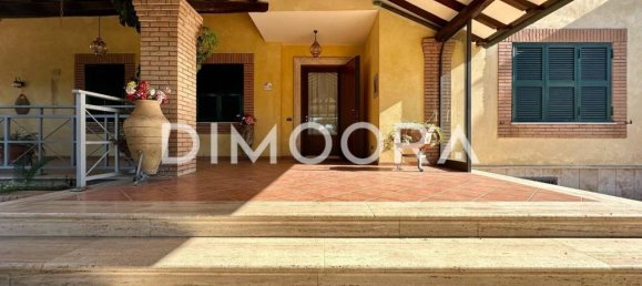 5 rooms Villa in Mentana, Italy No. 152283 11