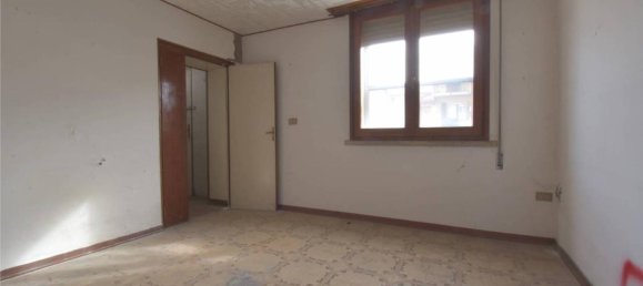 4 rooms House in Cesenatico, Italy No. 21541 6