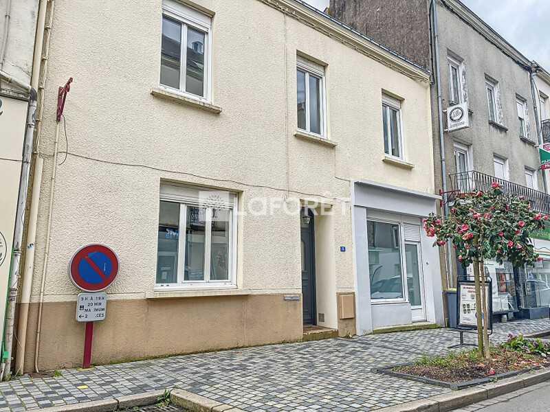 4 bedrooms House in Nort-sur-Erdre, France No. 109219