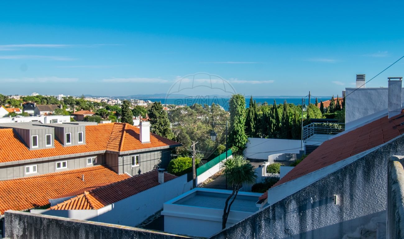 4 bedrooms House in Cascais, Portugal No. 11462