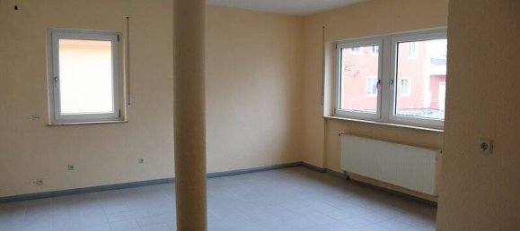 Здание с 6 комнатами в Эрланген-Хёхштадт, Германия № 368066 2