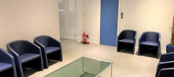 240m² Office in Valletta, Malta No. 12273 9
