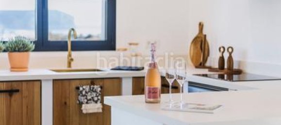 Casa de 4 dormitorios en Alicante, Spain No. 70776 12