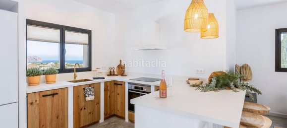 Casa de 4 dormitorios en Alicante, Spain No. 70776 11