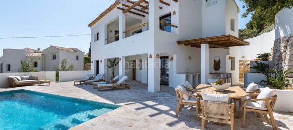 Casa de 4 dormitorios en Alicante, Spain No. 70776 4