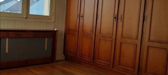 2 Schlafzimmer Haus in Noisy-le-Grand, France, Nr. 172767 9