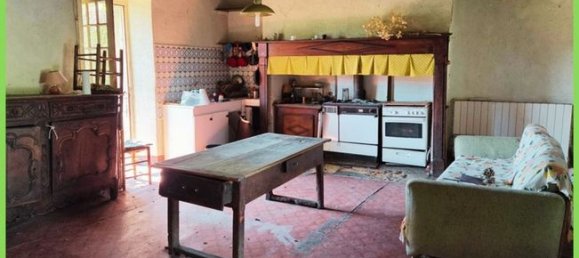 3 bedrooms House in Lot, France No. 306189 9