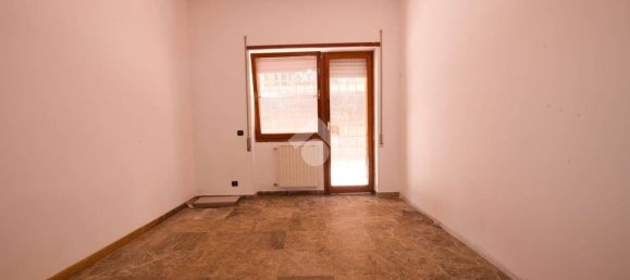 3 Schlafzimmer Wohnung in Rome, Italy, Nr. 322484 33