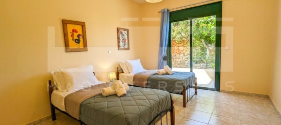 3 bedrooms Villa in Crete, Greece No. 318 20