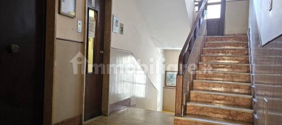 1 bedroom Apartment in Turin, Italy No. 49346 4