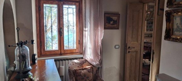 2 Schlafzimmer Wohnung in Massa e Cozzile, Italy, Nr. 237924 18