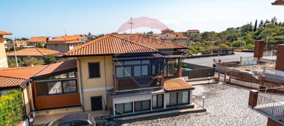 Квартира с 2 спальнями в Маскалуча, Италия № 138571 21