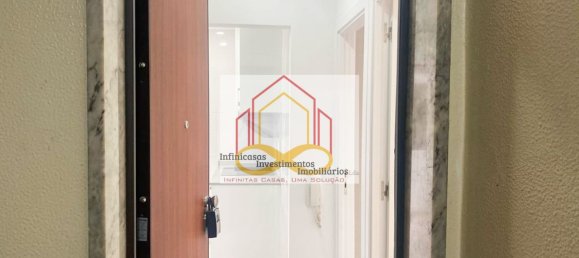 1 bedroom Apartment in Lisbon, Portugal No. 154000 2