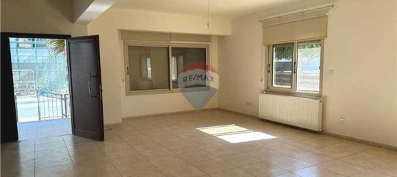 Дом с 5 спальнями в Лимассол, Кипр № 7741 8