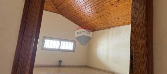 Дом с 5 спальнями в Лимассол, Кипр № 7741 4