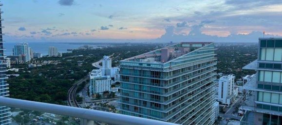 49.33 m² propiedad comercial en alquiler en Miami, Miami-Dade, Florida, USA № 614924 4