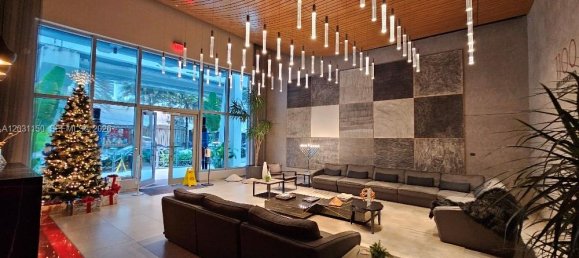 49.33 m² propiedad comercial en alquiler en Miami, Miami-Dade, Florida, USA № 614924 9