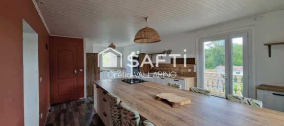 4 chambres Châteaux à Lansac, France No. 341938 3