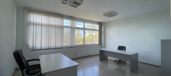 Office in Las Palmas De Gran Canaria, Spain No. 72823 8
