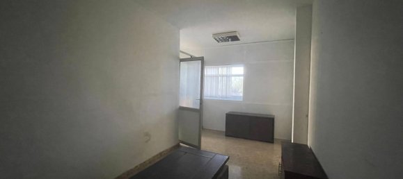 Office in Las Palmas De Gran Canaria, Spain No. 72823 22