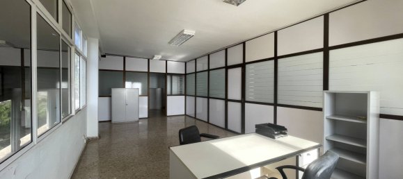 Office in Las Palmas De Gran Canaria, Spain No. 72823 14