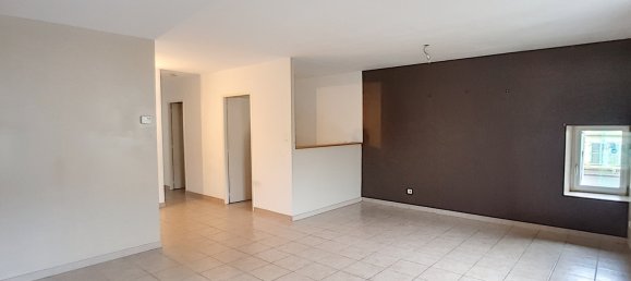 14 bedrooms Building in Ligny-en-Barrois, France No. 92023 6