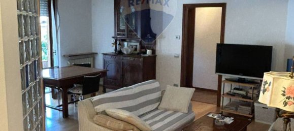 Apartamento de 4 divisões em Entratico, Italy N.º 278645 4