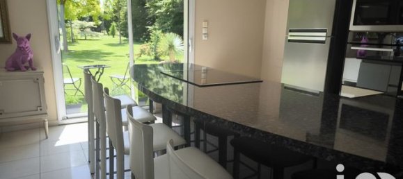 4 bedrooms Castles in Pont-Audemer, France No. 353163 7