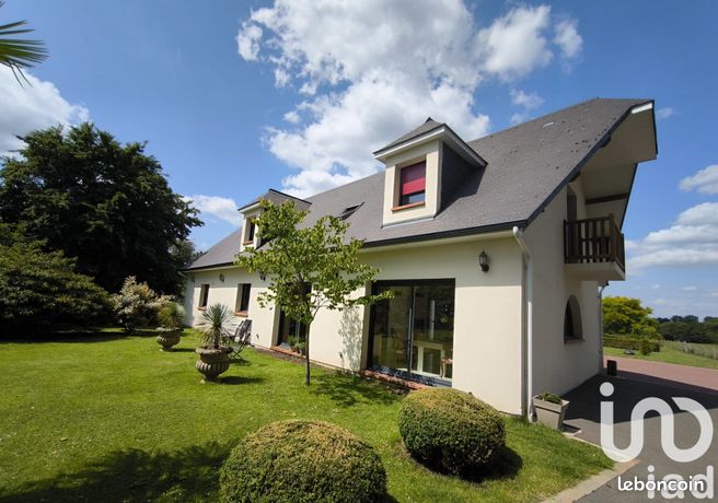 4 bedrooms Castles in Pont-Audemer, France No. 353163