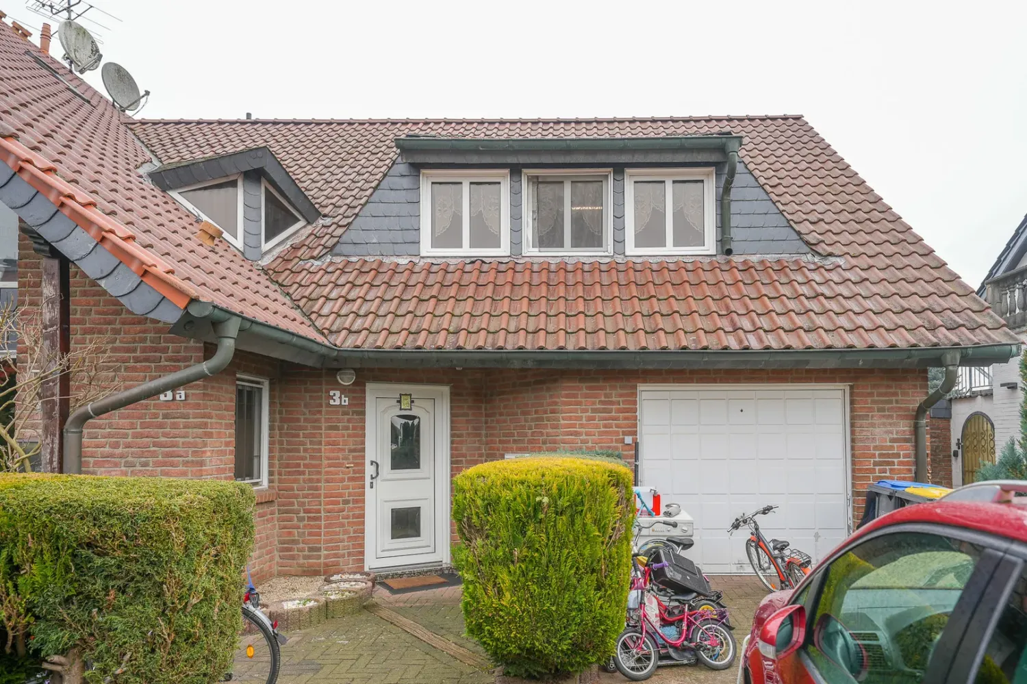 Dúplex de 2 dormitorios en Heinsberg, Germany No. 154508