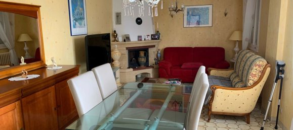 3 bedrooms House in Bonchamp-les-Laval, France No. 357780 3