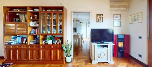 4 rooms Penthouse in Bastia Umbra, Italy No. 89230 9