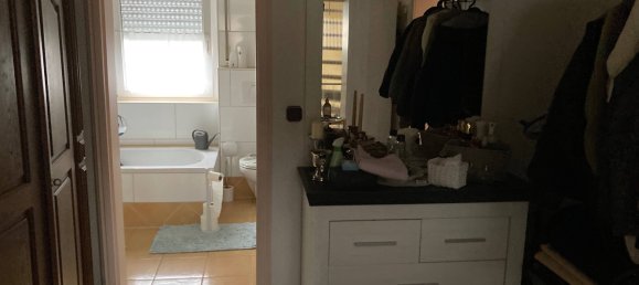 Apartamento de 4 habitaciónes en Karlsruhe, Germany No. 18119 2