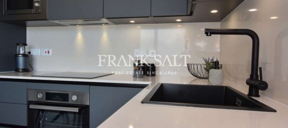 Apartamento T2 em Gzira, Malta N.º 4996 4