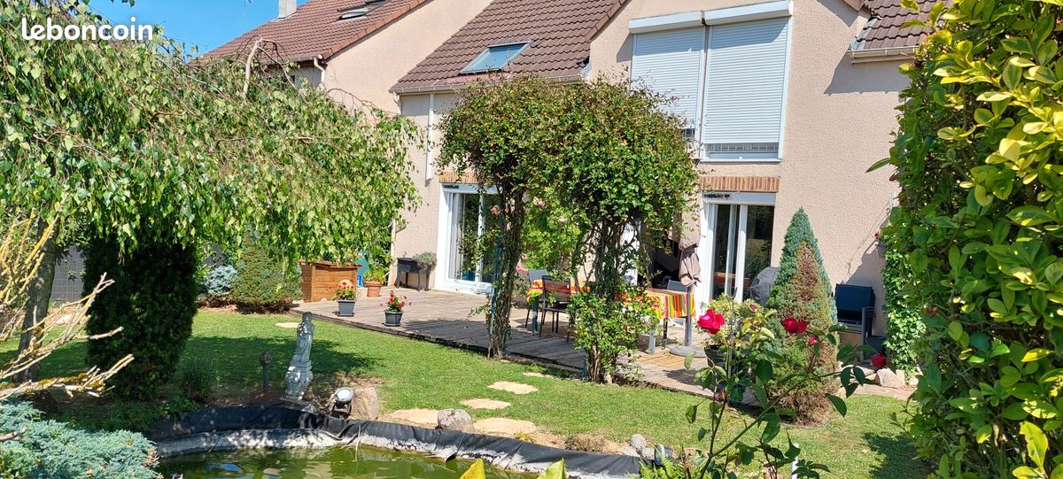 5 Schlafzimmer Haus in Plaisir, France, Nr. 361059