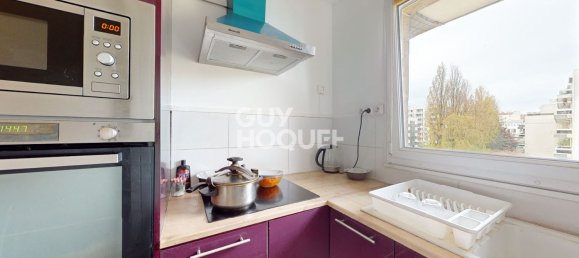 3 bedrooms Apartment in Les Lilas, France No. 161909 3