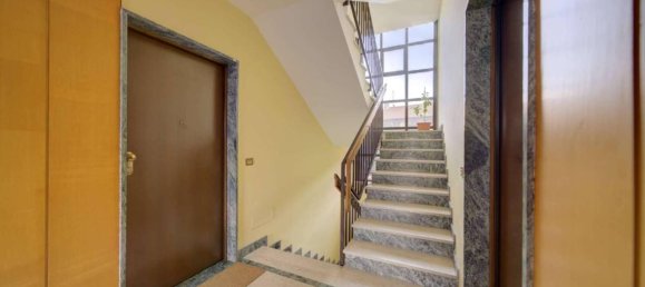 5 rooms Apartment in Grugliasco, Italy No. 30341 34