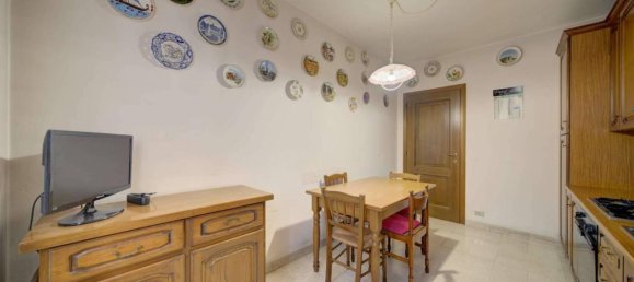 5 rooms Apartment in Grugliasco, Italy No. 30341 11