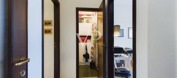 3 rooms Apartment in Brugherio, Italy No. 32692 50