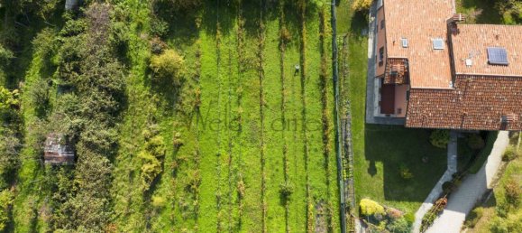 Земельный участок 1100м² в Тавернерио, Италия № 167705 5