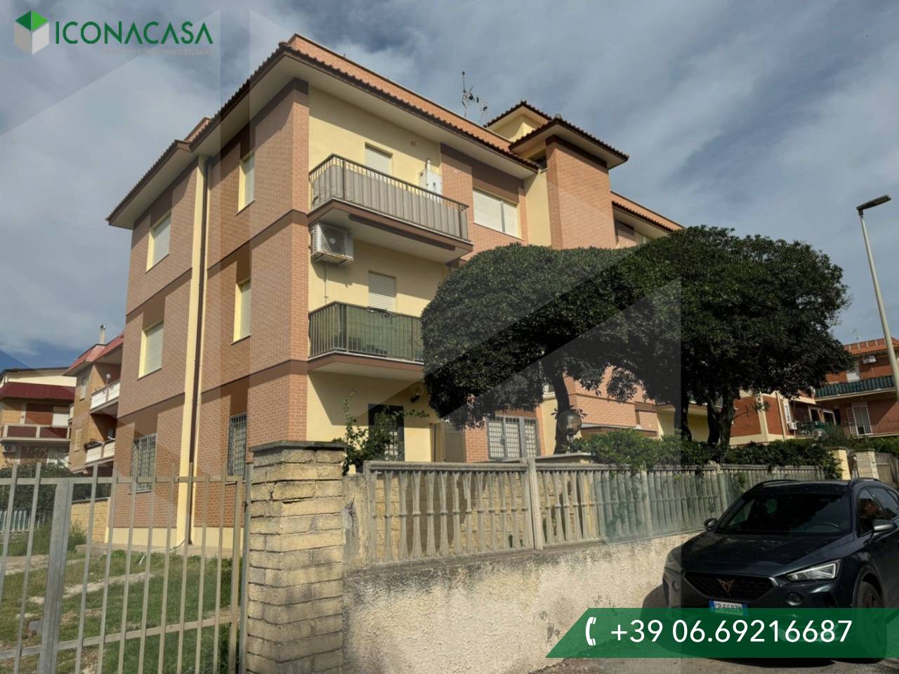 3 rooms Apartment in Pomezia, Italy No. 19205