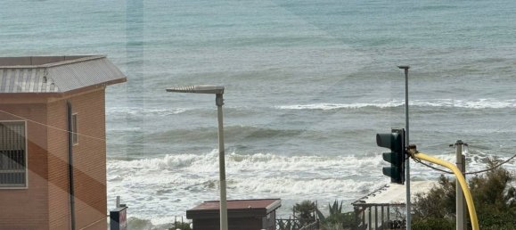 3 rooms Apartment in Pomezia, Italy No. 19205 9